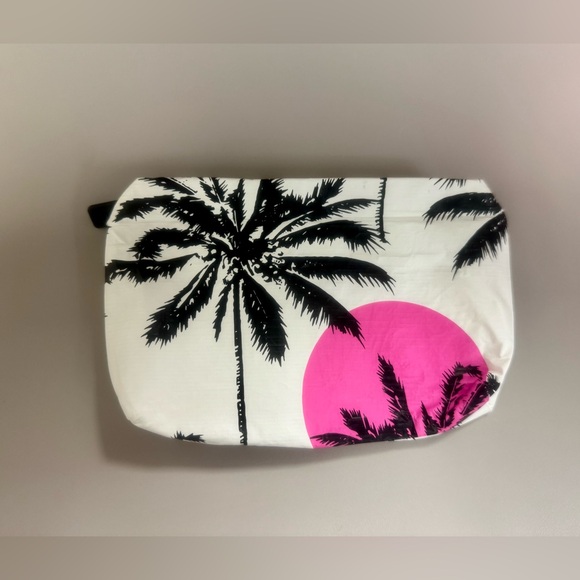 NWOT Aloha Collection Mini Pouch - Picture 5 of 7
